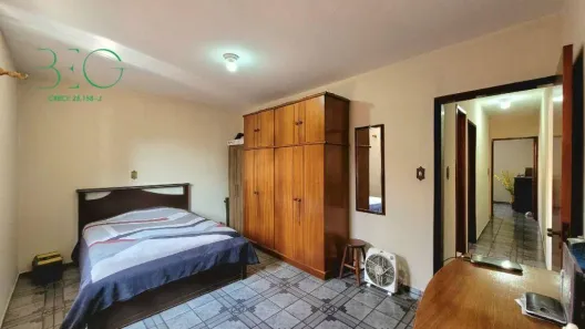 Sobrado com 5 Quartos à venda, 218m² no Parque Novo Oratório, Santo André