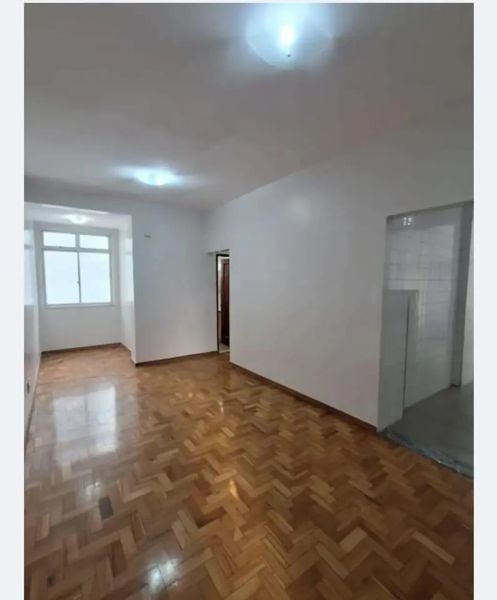 Apartamento com 2 quartos — Centro, Belo Horizonte