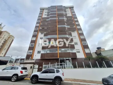 Apartamento com 3 Quartos para alugar, 93m² no Barreiros, São José