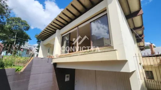 Casa com 3 Quartos à venda, 257m² no Medianeira, Caxias do Sul