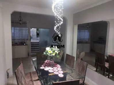 Casa com 3 Quartos à venda, 190m² no Jardim Sonia Maria, Taubaté