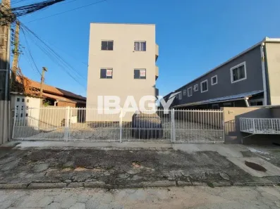 Apartamento com 2 Quartos para alugar, 52m² no Ingleses do Rio Vermelho, Florianópolis