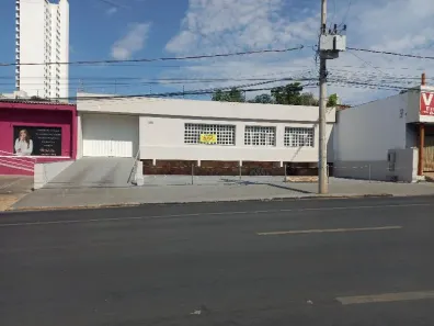 Casa à venda, 380m² no Centro-Norte, Cuiabá