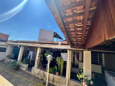 Casa com 3 Quartos à venda, 221m² no Jardim Santo Antônio, Mogi Guaçu