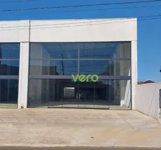 Ponto Comercial para alugar, 400m² no Parque Novo Mundo, Americana