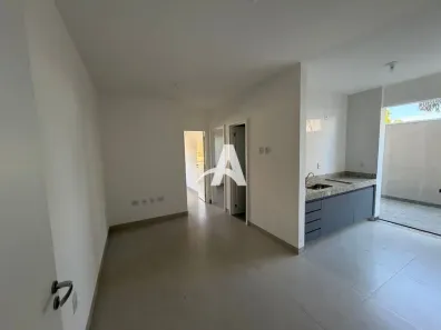 Apartamento com 2 Quartos para alugar, 60m² no Segismundo Pereira, Uberlândia