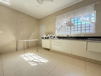 Sobrado com 3 Quartos à venda, 129m² no Nossa Senhora de Fátima, Piracicaba