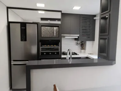 Apartamento com 2 Quartos à venda, 40m² no Pinheirinho, Curitiba