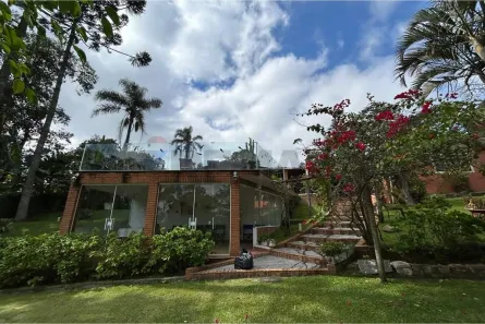 Fazenda/Sítio com 4 Quartos à venda, 370m² no Alto Da Serra (Mailasqui), São Roque