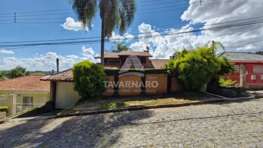 Casa com 3 Quartos para alugar, 260m² no Ronda, Ponta Grossa