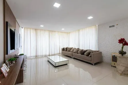 Casa de Condomínio com 4 Quartos à venda, 360m² no Operária, Londrina