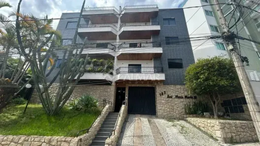 Apartamento com 3 Quartos para alugar, 210m² no São Mateus, Juiz de Fora