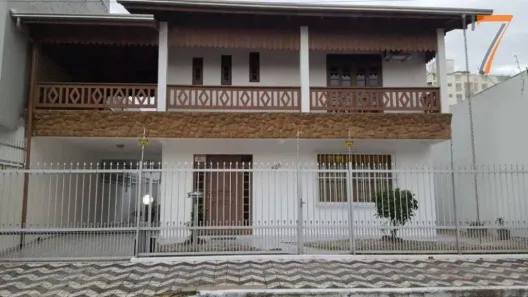 Casa com 4 Quartos à venda, 196m² no Centro, Balneário Camboriú