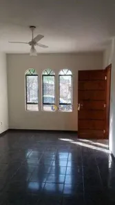 Casa com 2 Quartos à venda, 84m² no Jardim Botânico, Maringá