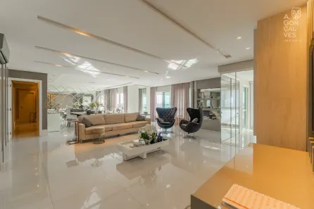 Apartamento com 3 Quartos para alugar, 228m² no Mossunguê, Curitiba