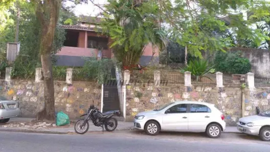 Lote/Terreno à venda, 2200m² no Pechincha, Rio de Janeiro