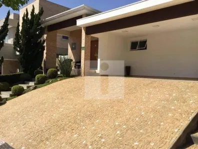 Casa de Condomínio com 3 Quartos à venda, 235m² no Ville Sainte Hélène, Campinas
