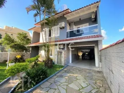 Sobrado com 4 Quartos para venda ou aluguel, 230m² no Nossa Senhora das Graças, Canoas