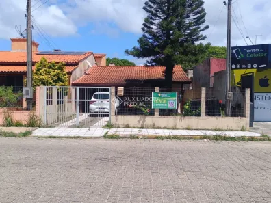 Casa com 2 Quartos à venda, 62m² no Centro, Garopaba