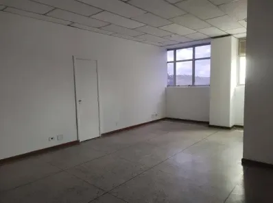 Sala Comercial com 1 Quarto para alugar, 45m² no Vila Monte Serrat, Cotia