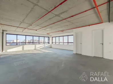 Sala Comercial à venda, 74m² no Boa Vista, Porto Alegre