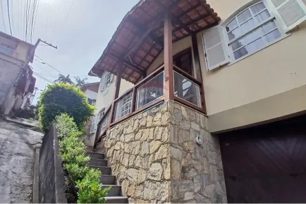 Apartamento com 2 Quartos à venda, 60m² no Cascatinha, Nova Friburgo
