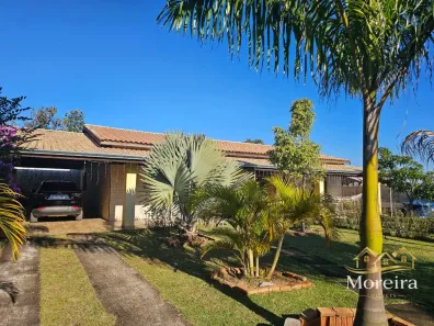 Fazenda/Sítio com 3 Quartos à venda, 1000m² no , Mairinque