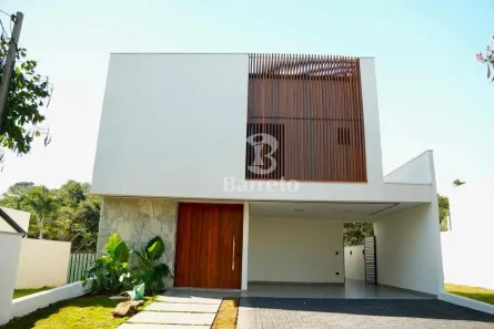 Casa de Condomínio com 3 Quartos à venda, 223m² no Ideal, Londrina