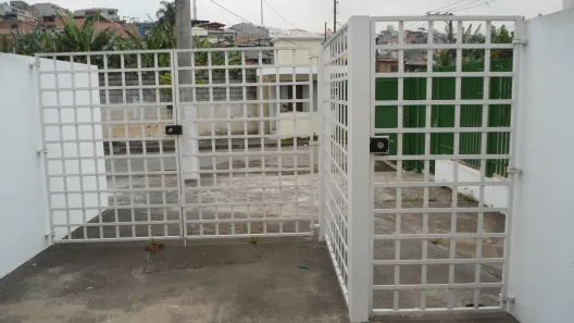 Casa com 2 Quartos para alugar, 68m² no Jardim das Palmas, São Paulo