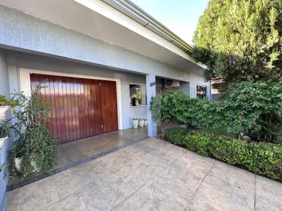 Casa com 3 Quartos à venda, 130m² no Parque Neto, Portão