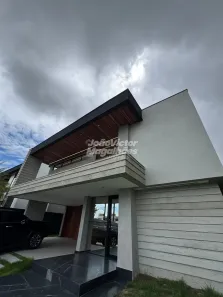 Casa de Condomínio com 4 Quartos à venda, 370m² no Cidade Alpha, Eusébio
