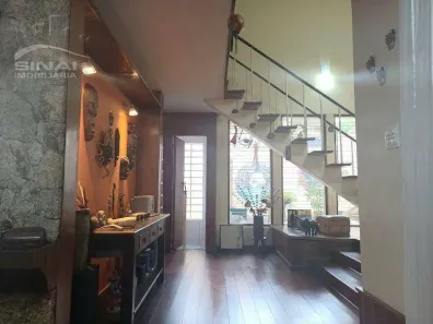 Sobrado com 3 Quartos à venda, 306m² no Vila Romana, São Paulo