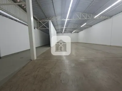 Galpão/Depósito/Armazém para alugar, 300m² no Osvaldo Rezende, Uberlândia