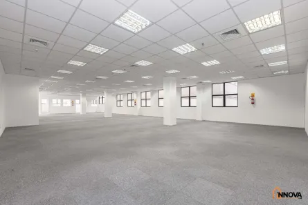 Sala Comercial com 1 Quarto à venda, 939m² no Centro, Curitiba
