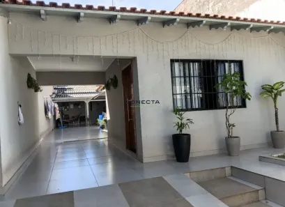 Casa com 2 Quartos à venda, 198m² no Bandeirantes, Londrina