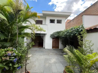 Sobrado com 3 Quartos à venda, 166m² no Sumaré, São Paulo