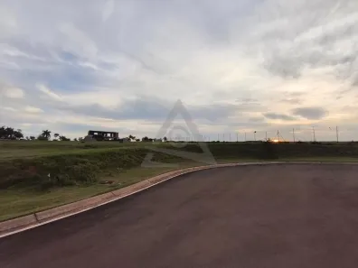 Lote/Terreno à venda, 1048m² no Residencial Haras Patente, Jaguariúna
