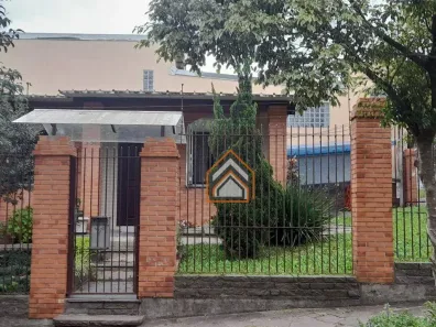 Casa com 3 Quartos à venda, 240m² no Rubem Berta, Porto Alegre