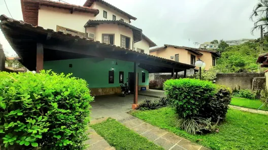 Casa com 5 Quartos à venda, 355m² no Camboinhas, Niterói