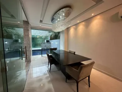 Casa de Condomínio com 5 Quartos à venda, 535m² no Flores, Manaus