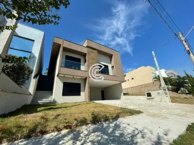 Sobrado com 3 Quartos à venda, 254m² no Swiss Park, Campinas