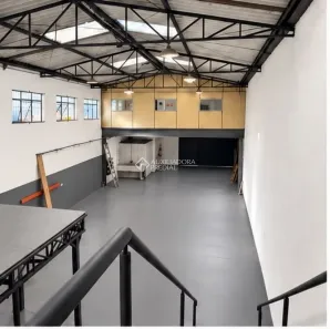 Galpão/Depósito/Armazém à venda, 300m² no Parque São Lucas, São Paulo