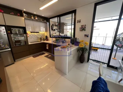 Casa de Condomínio com 3 Quartos à venda, 219m² no Parque Califórnia, Jacareí