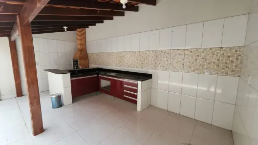Casa de Condomínio com 3 Quartos à venda, 135m² no Petrópolis, Várzea Grande