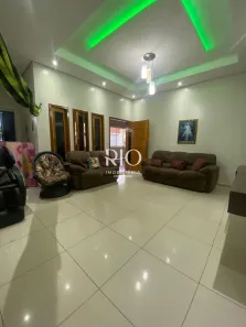 Casa com 5 Quartos para alugar, 263m² no Nova Esperança, Rio Branco