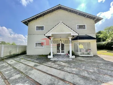 Imóvel Comercial com 3 Quartos à venda, 229m² no Granja Viana II, Cotia