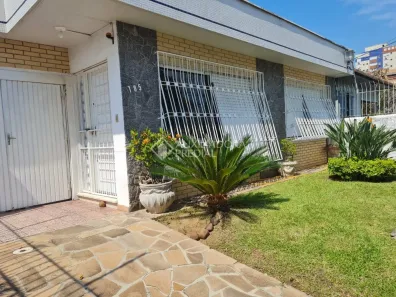 Casa com 3 Quartos à venda, 188m² no Jardim Itu, Porto Alegre