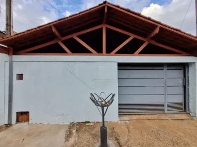 Casa com 2 Quartos para alugar, 124m² no Jardim Residencial Regina Bastelli, Limeira