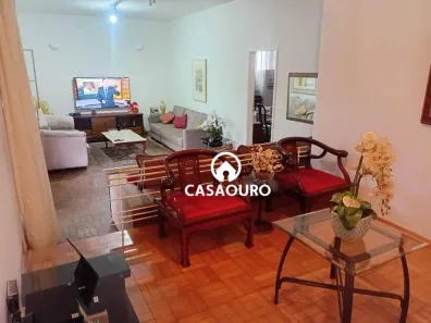 Casa com 4 Quartos à venda, 245m² no Santo Antônio, Belo Horizonte