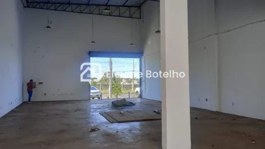 Galpão/Depósito/Armazém para alugar, 250m² no Marta Helena, Uberlândia